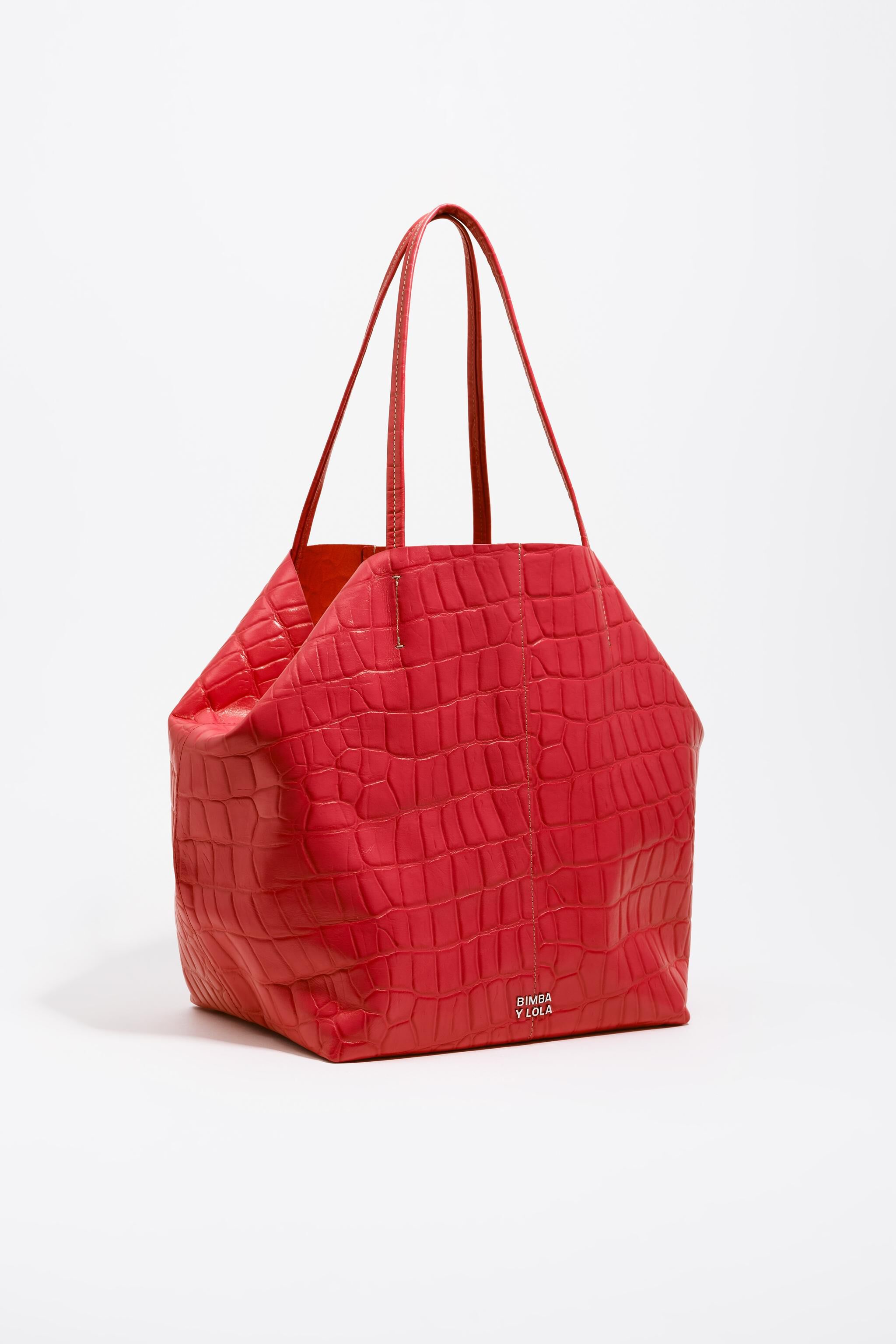 Large leather shopper bag in red crocodile embossed Large leather shopper bag in red crocodile embossed