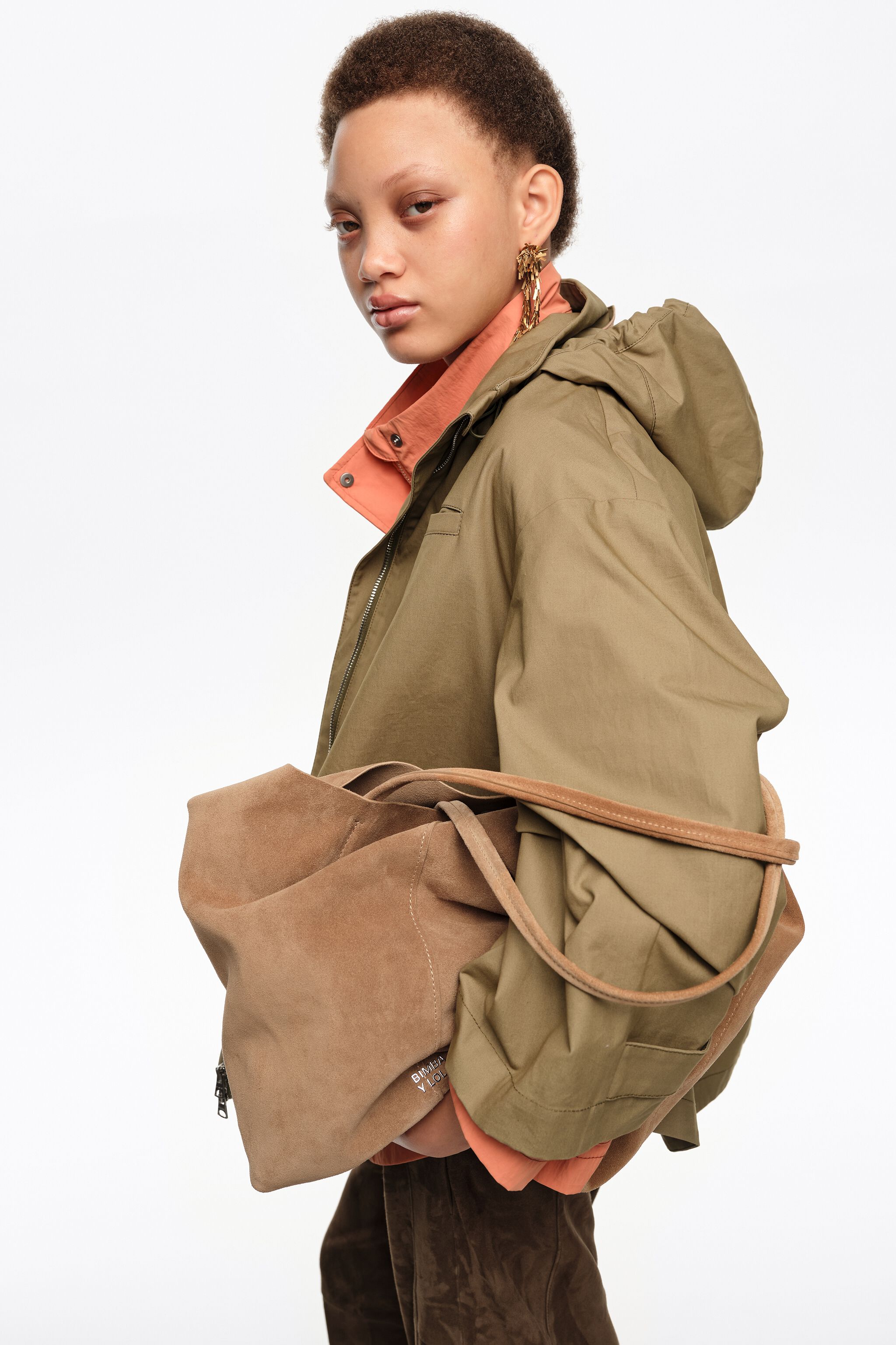 Large suede shopper bag in natural