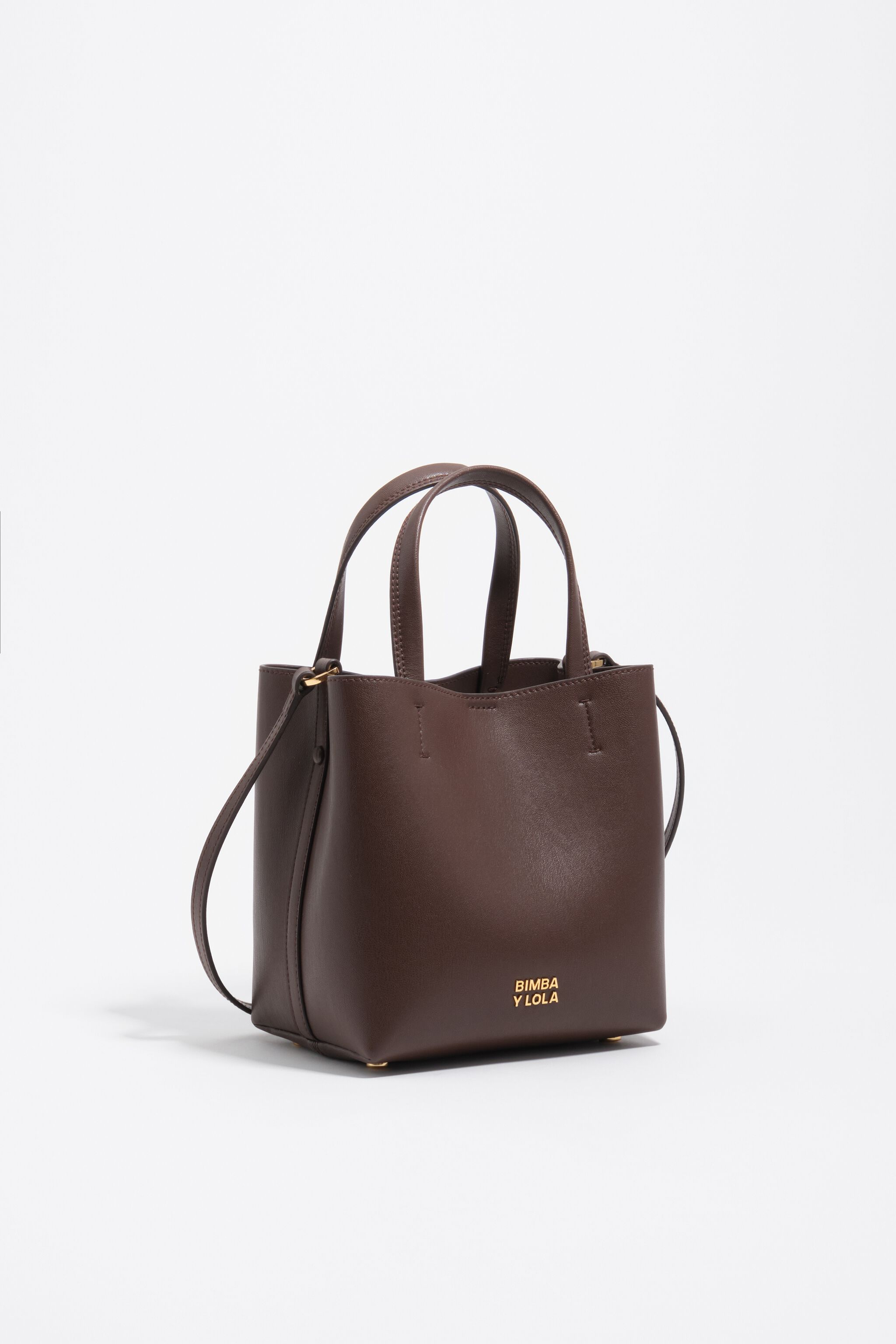 Small chocolate leather Chihuahua bag
