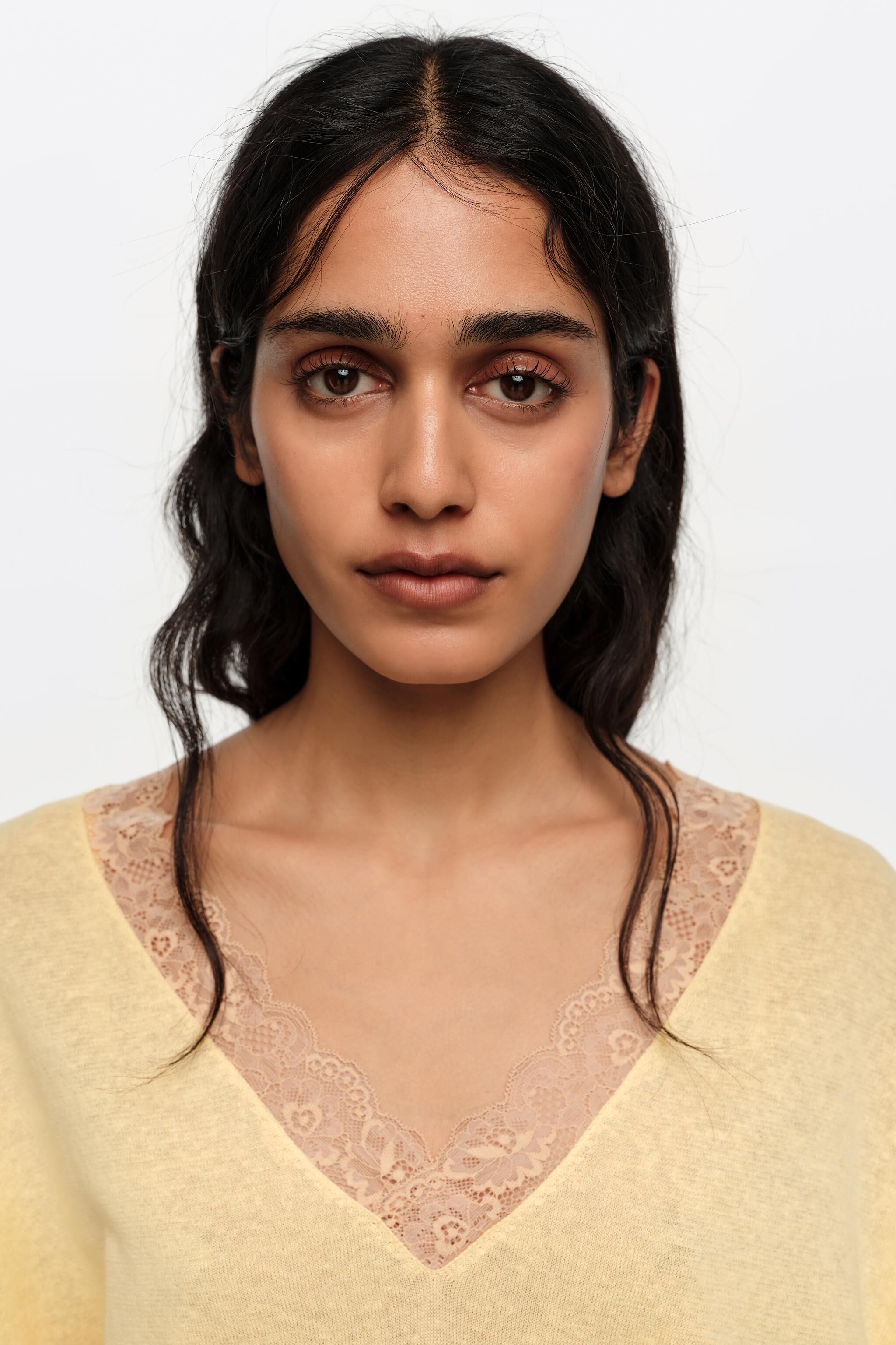 Long light yellow cotton linen lace jumper