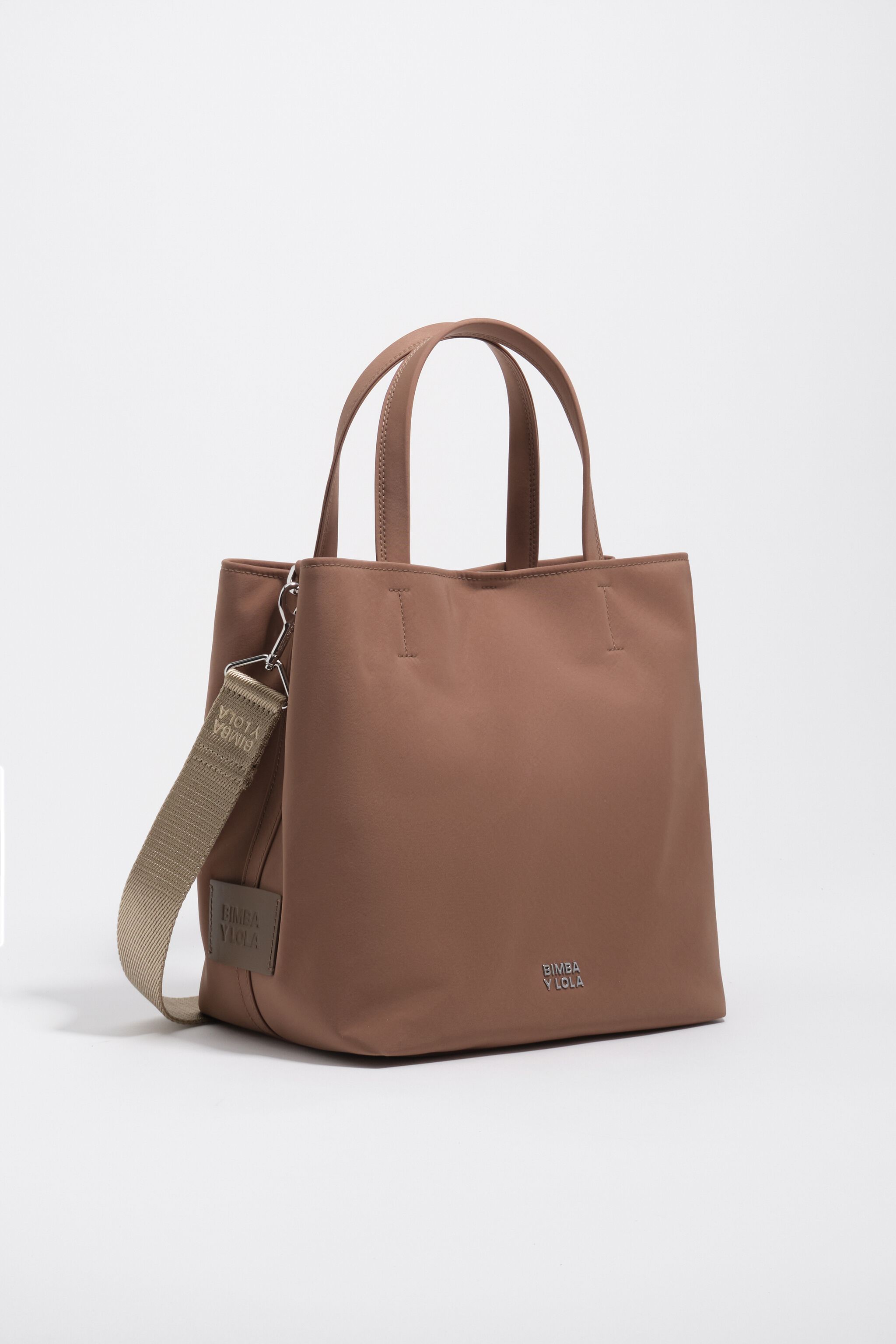 Large turrón gabardine Chihuahua bag