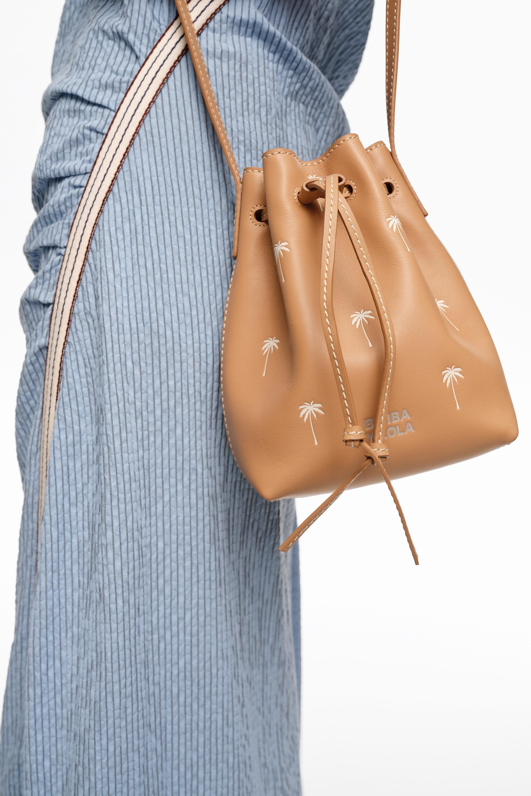 Hazelnut small leather bucket bag