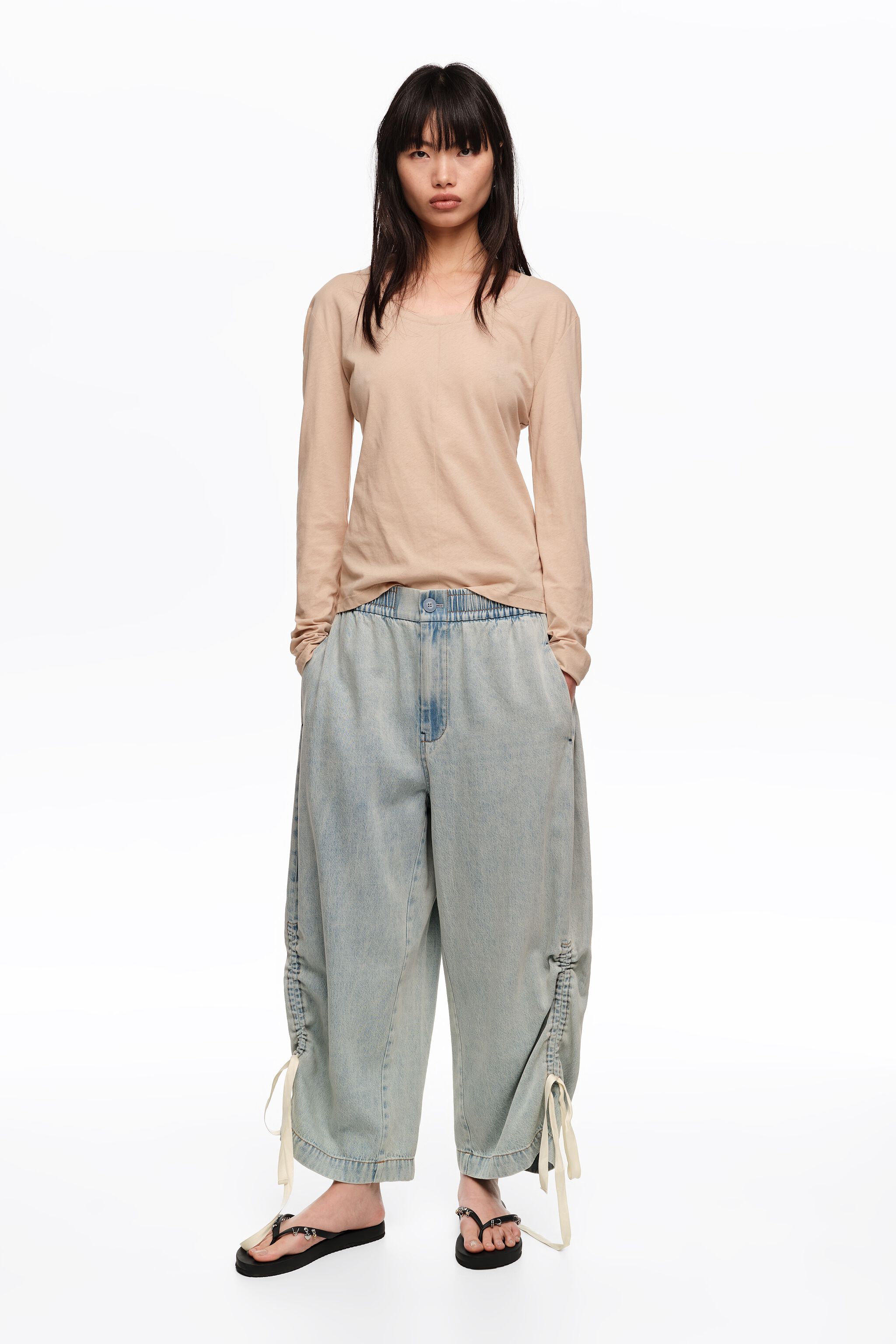 Light blue denim joggers with gathering