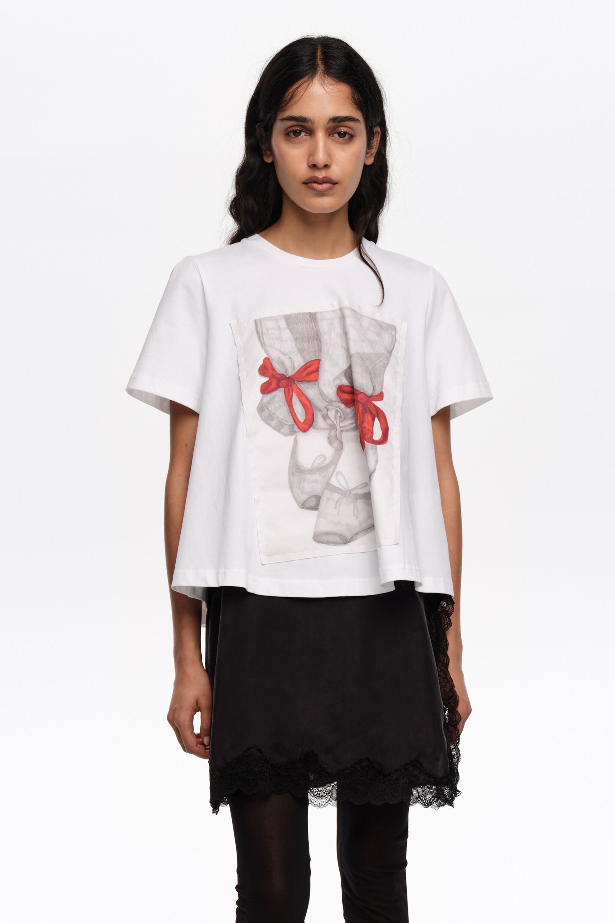 White ballerinas logo A-line T-shirt