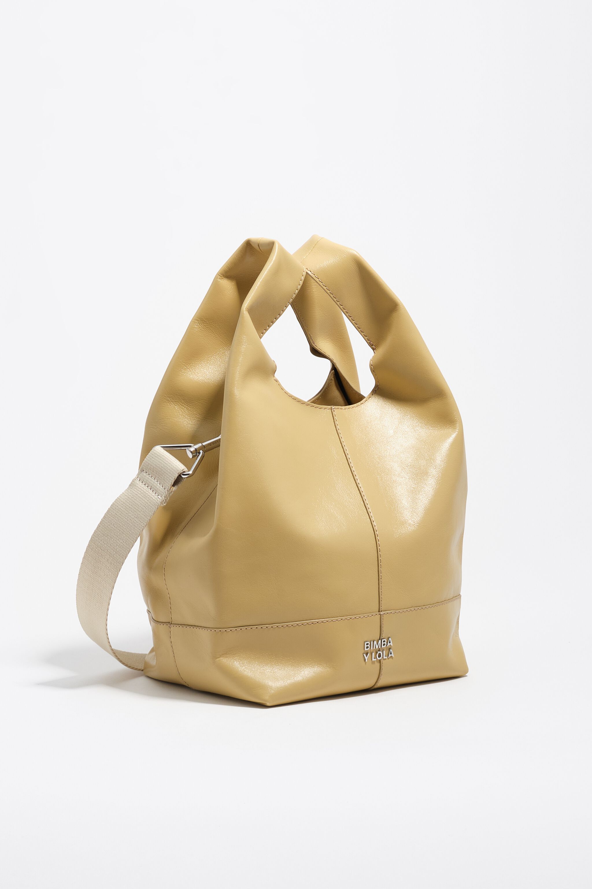Medium oatmeal leather Paper bag