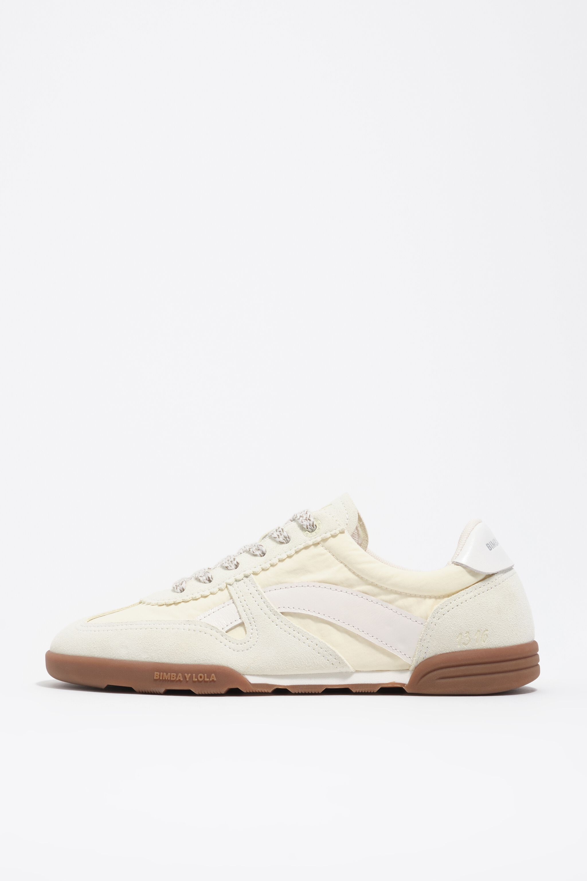 Yellow suede and nylon 13 16 indoor sneaker