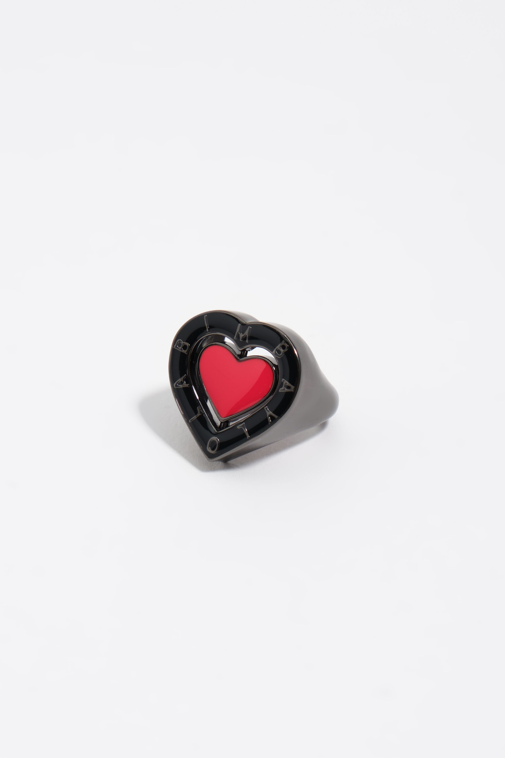 Black swivel heart logo ring