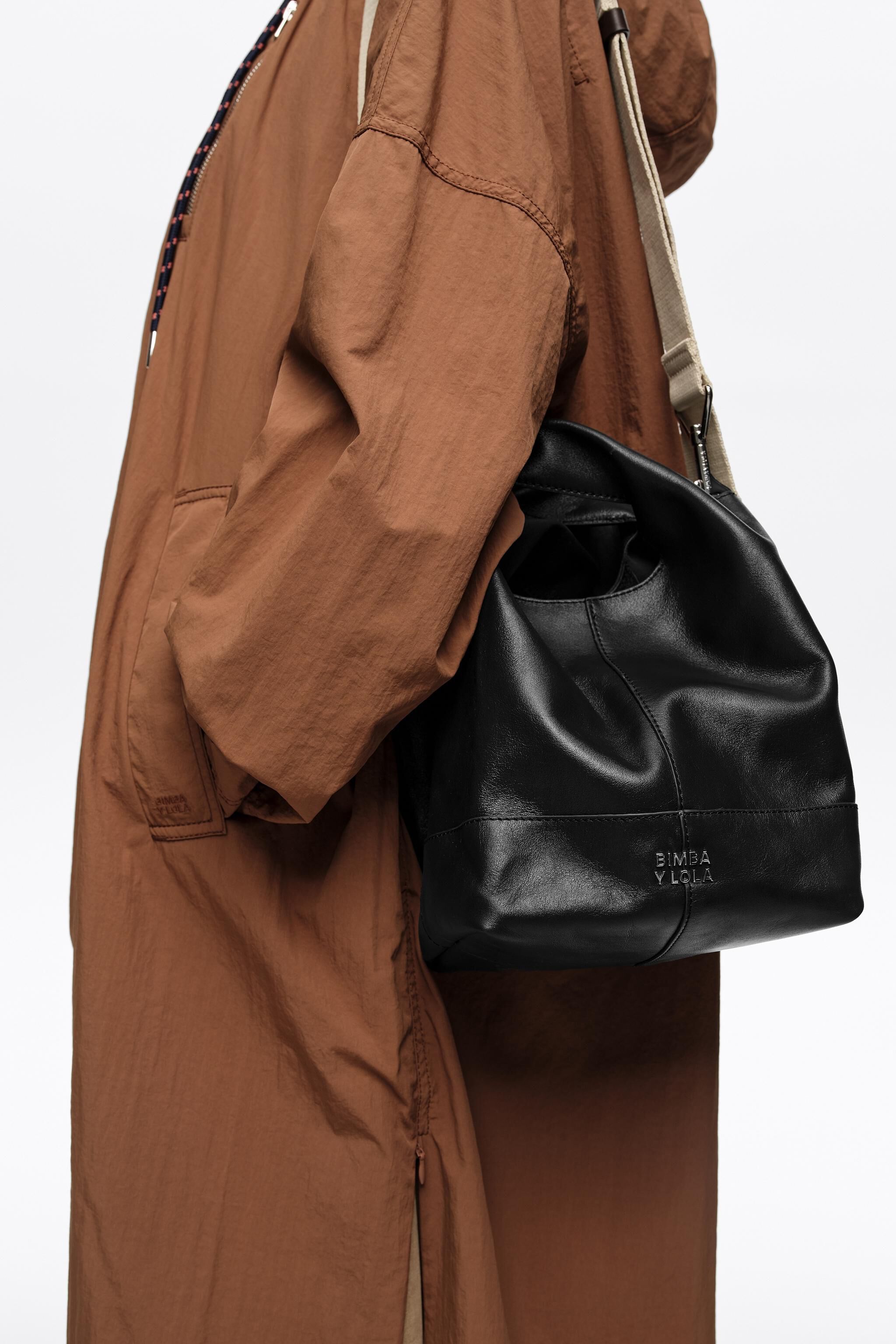 Medium petroleum leather Paper bag